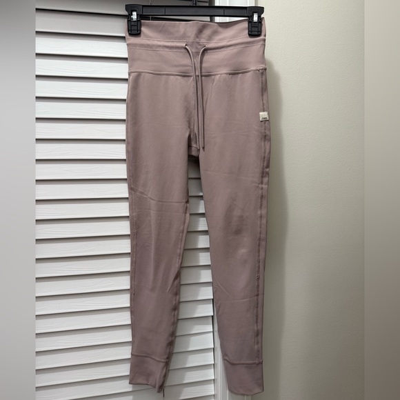 Vuori Daily Leggings size Small Medium - Picture 3 of 4